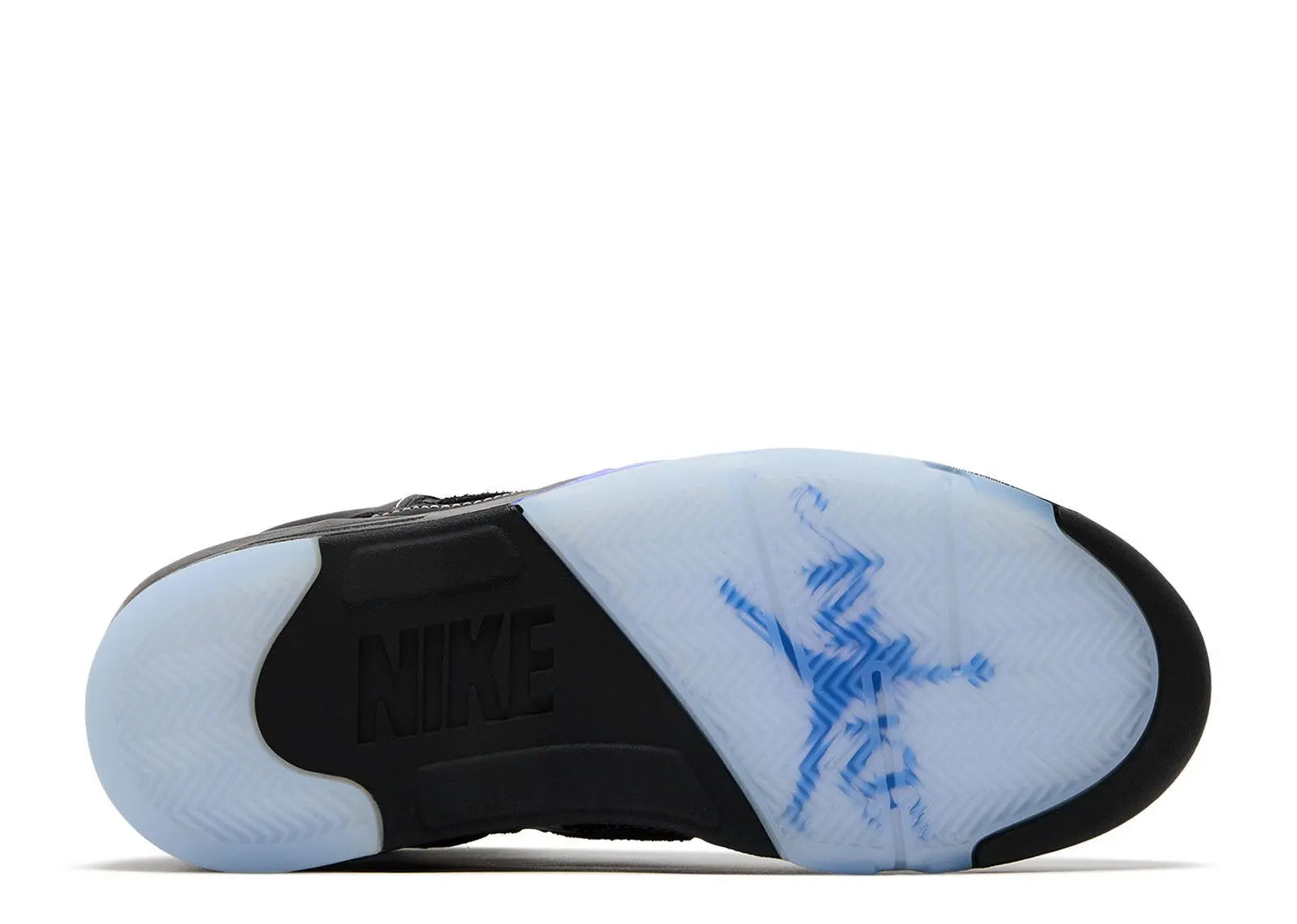 Air Jordan
Awake NY x Jordan 5 Retro 'Boro - Racer Blue'