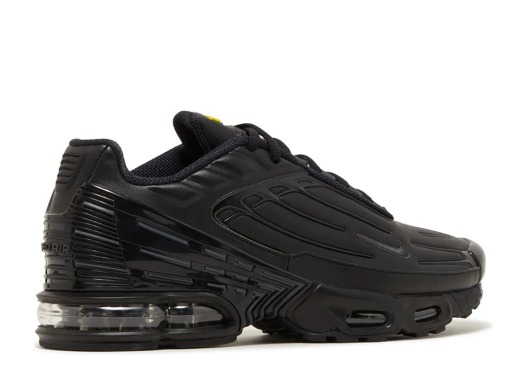 Nike
Air Max Plus 3 Leather 'Triple Black'