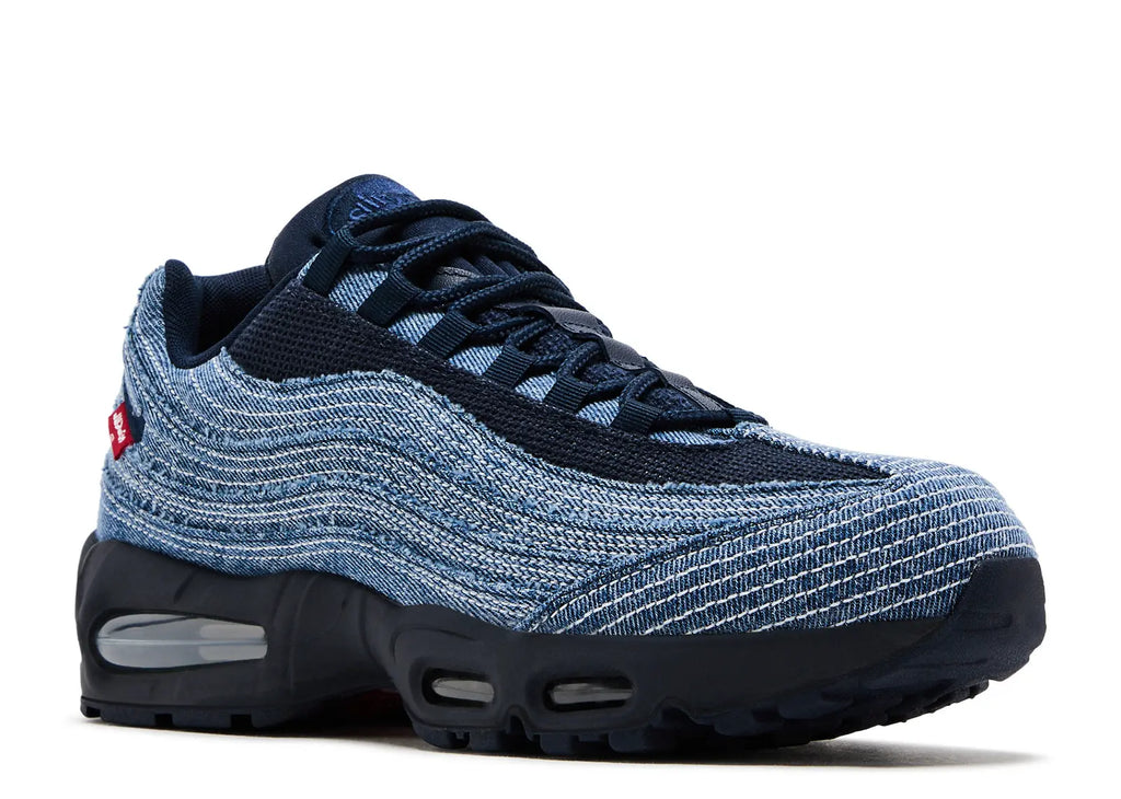 Nike
Levi's x Air Max 95 OG 'Obsidian'